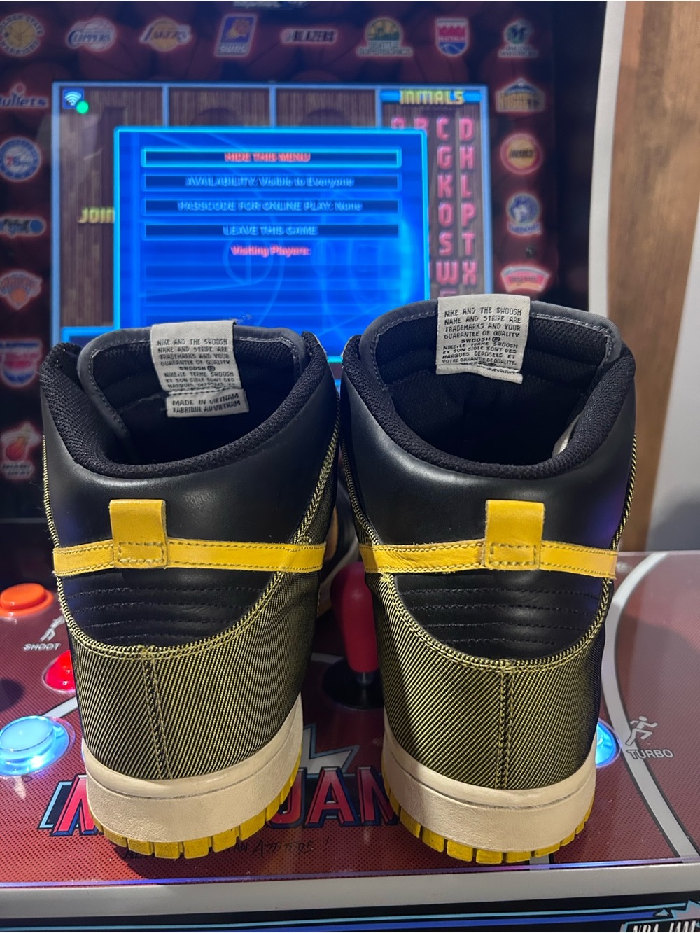 Nike Dunks North - Picture 3 of 6
